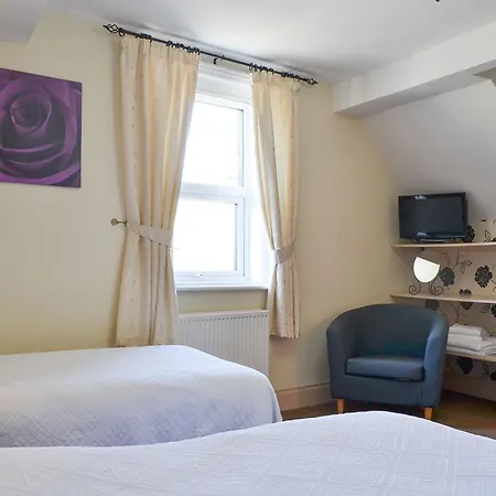 Lyndale House 度假居 佩特利布里奇