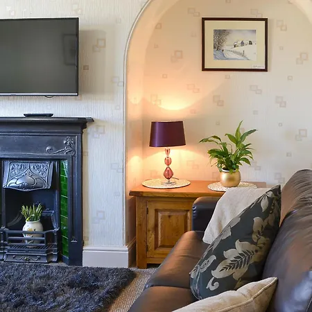 Lyndale House 佩特利布里奇