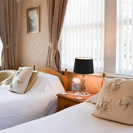 בית נופש Lyndale House *